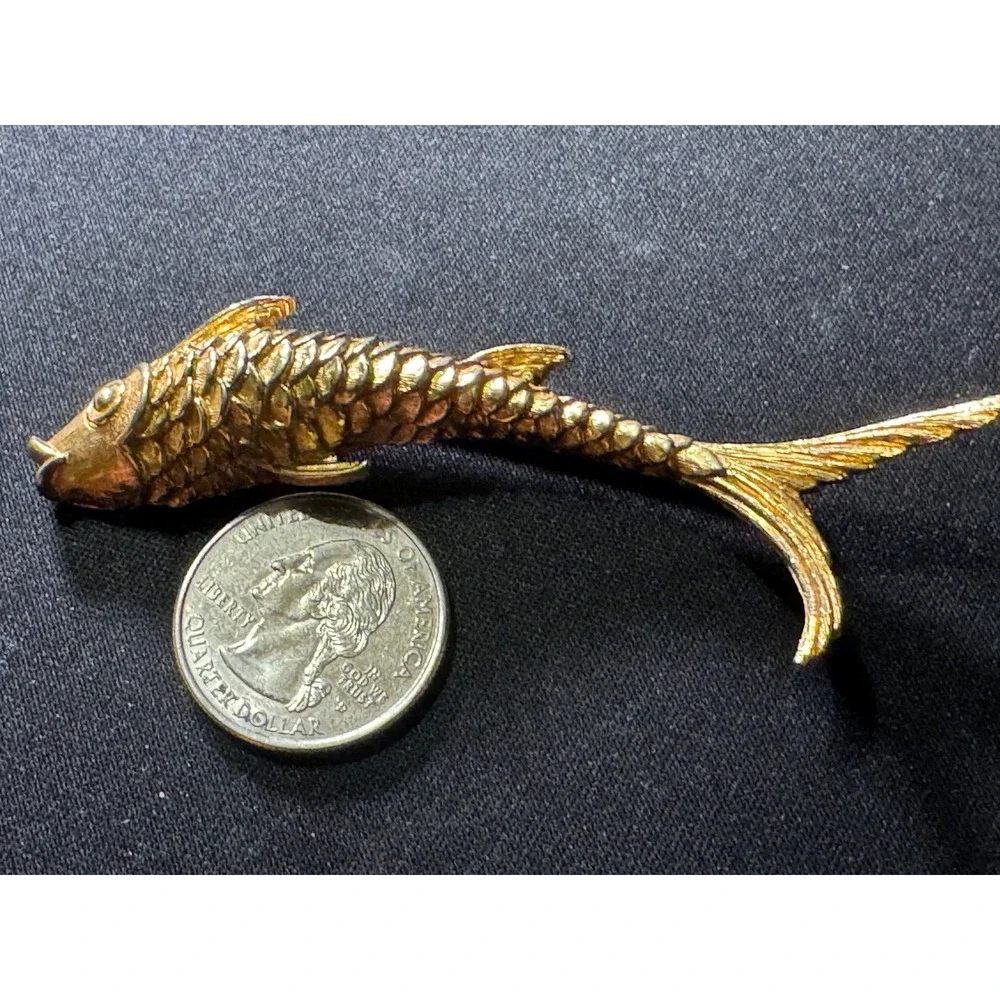 Coro Vintage Gold Tone Koi Fish Brooch Figural Carp Pin Nautical Jewelry